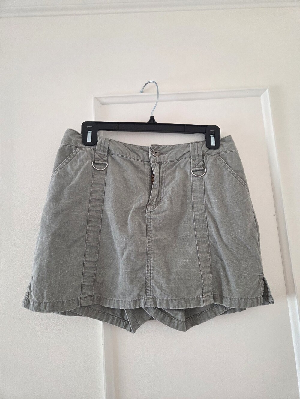 Reitmans Olive Utility Skort with D-Ring Detail